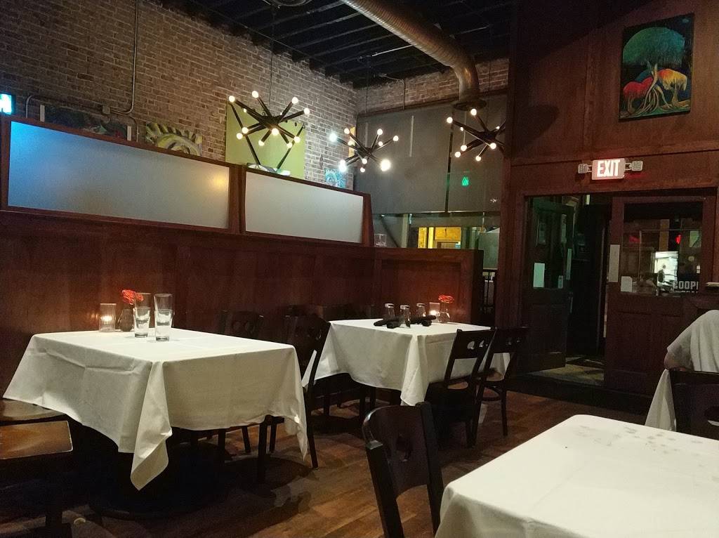 Rizzos By Michael Patrick | restaurant | 492 S Main St, Memphis, TN 38103, USA | 9013046985 OR +1 901-304-6985