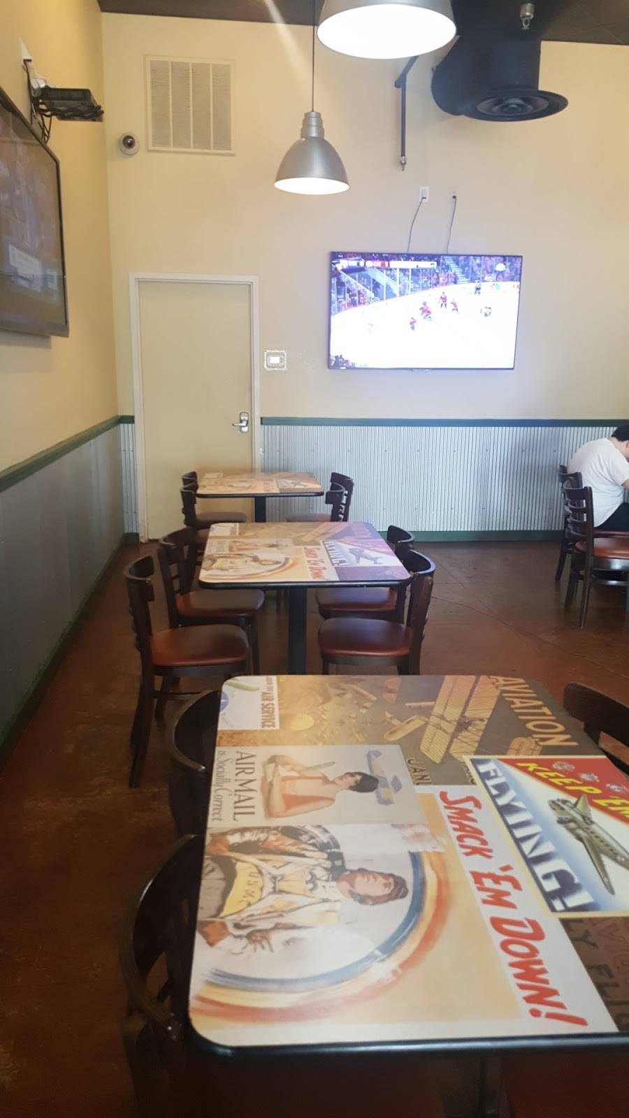 Wingstop | restaurant | 398 US-51 Ste 40, Ridgeland, MS 39157, USA | 6016050504 OR +1 601-605-0504