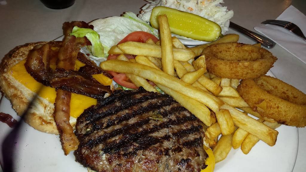 Star Diner | restaurant | 495 E Old Country Rd, Hicksville, NY 11801, USA | 5169333777 OR +1 516-933-3777