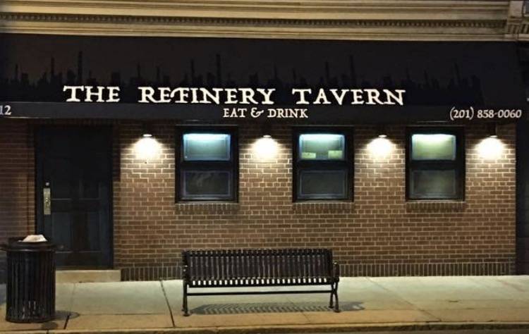 Refinery Tavern | restaurant | 812 Broadway, Bayonne, NJ 07002, USA | 2018580060 OR +1 201-858-0060