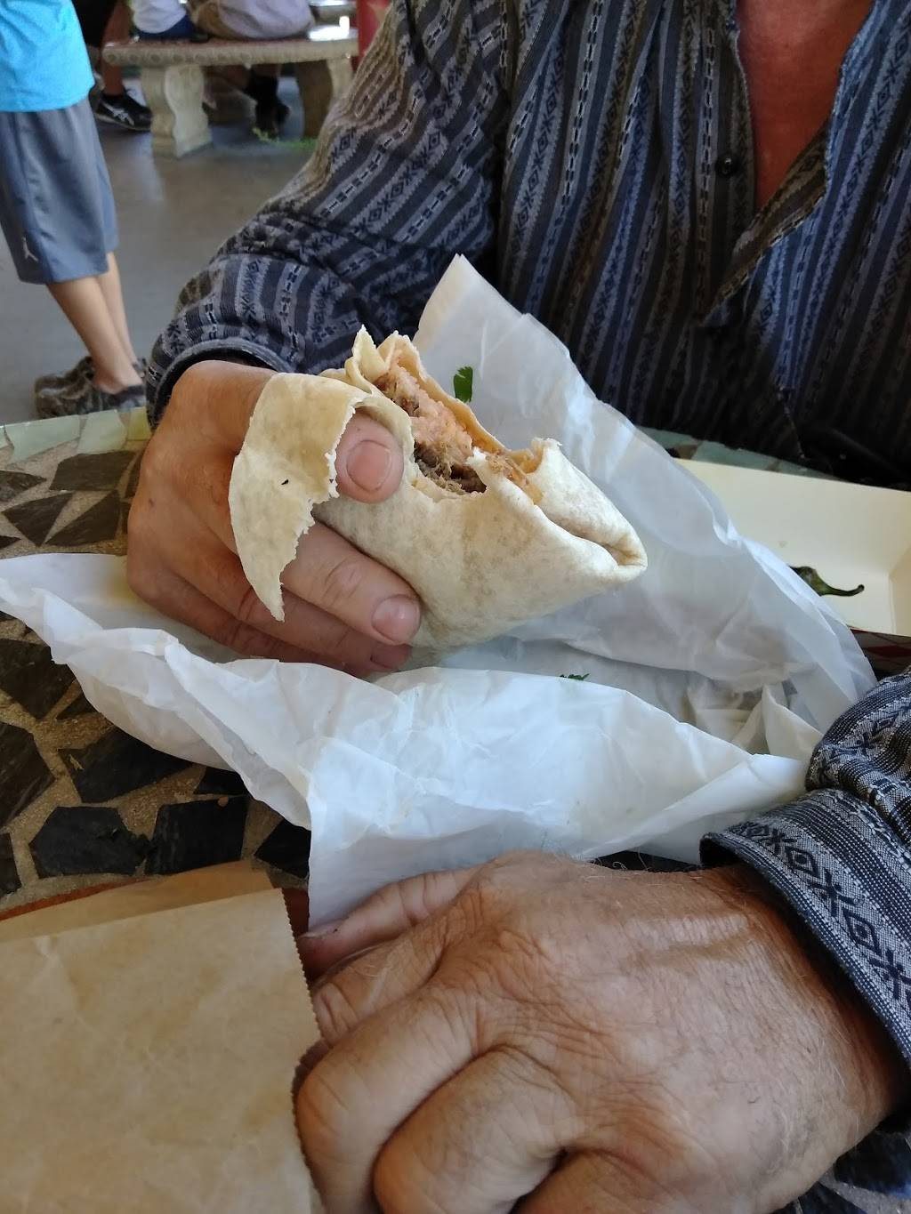 Robertas Taqueria | restaurant | 530 E St, Williams, CA 95987, USA | 5304732913 OR +1 530-473-2913