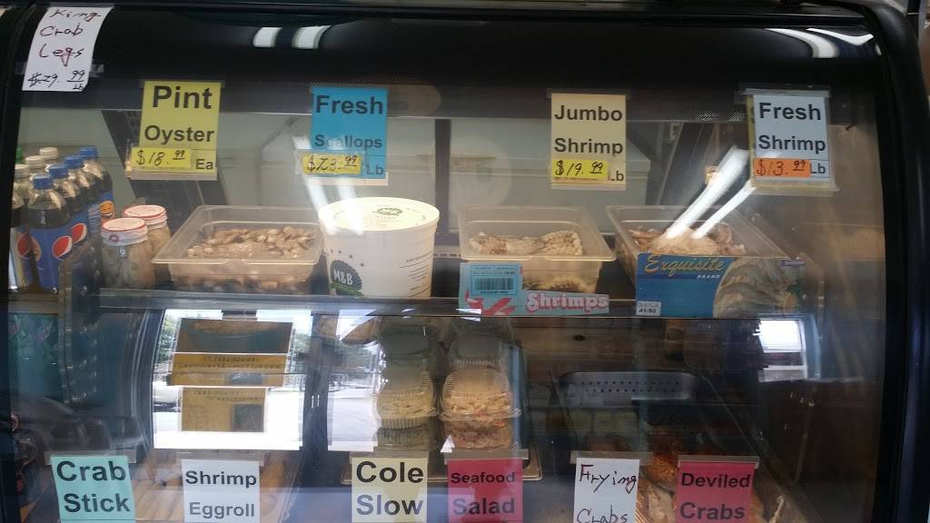 Ameri-Kor Seafood former Bay Seafood | restaurant | 111 Brook Ave, South Hill, VA 23970, USA | 4344472365 OR +1 434-447-2365