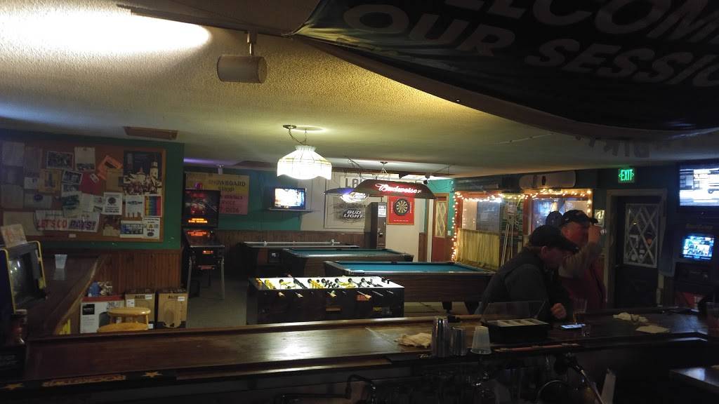 Dover Bar & Grill | restaurant | 319 VT-100, West Dover, VT 05356, USA | 8024642689 OR +1 802-464-2689