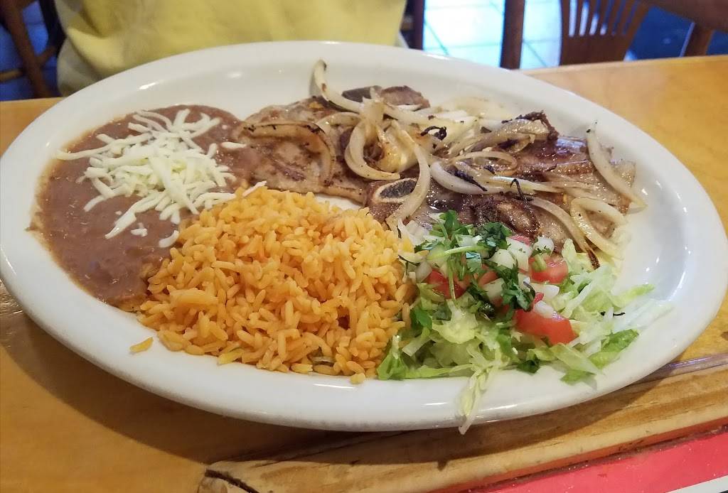 Cardonas Restaurant | restaurant | 3537 W Lawrence Ave, Chicago, IL 60625, USA | 7732798193 OR +1 773-279-8193