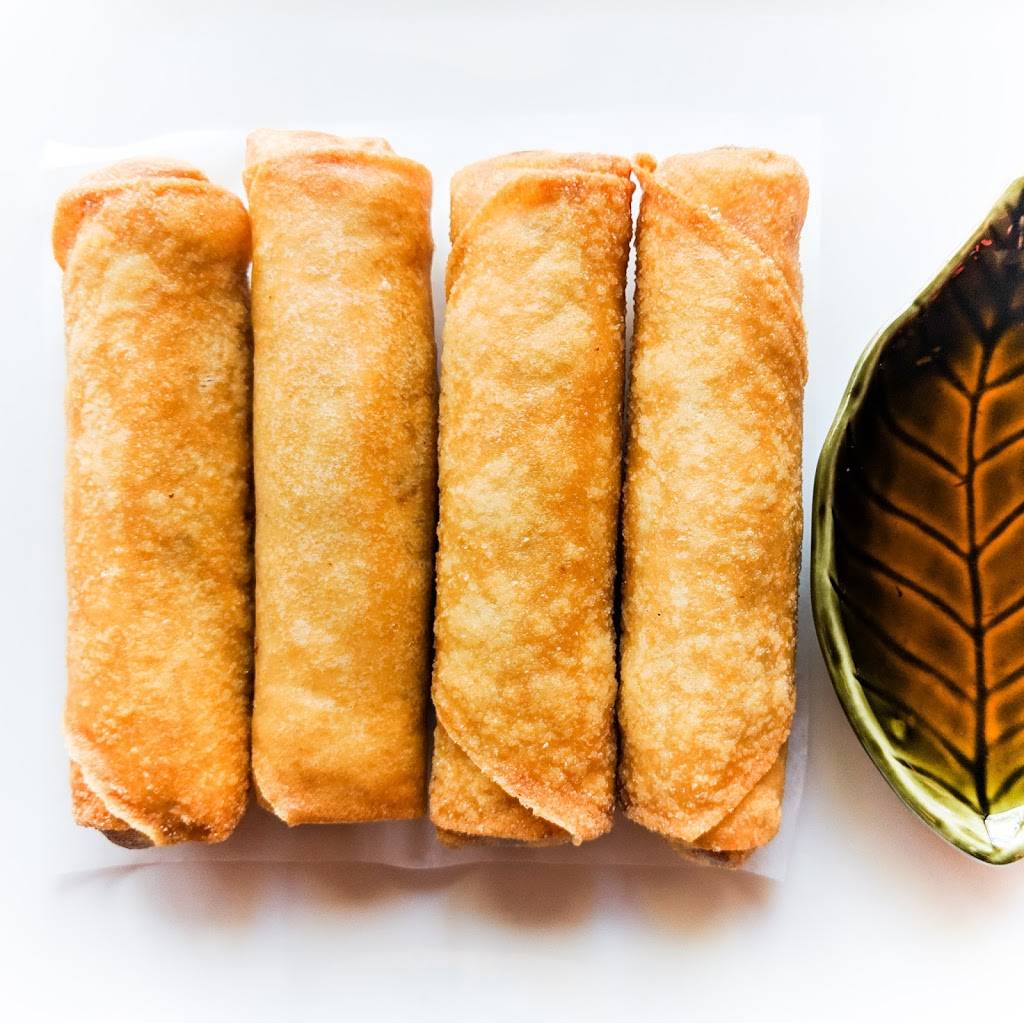 Sweet Chili | restaurant | 8276 Santa Monica Blvd, West Hollywood, CA 90046, USA | 3236542892 OR +1 323-654-2892