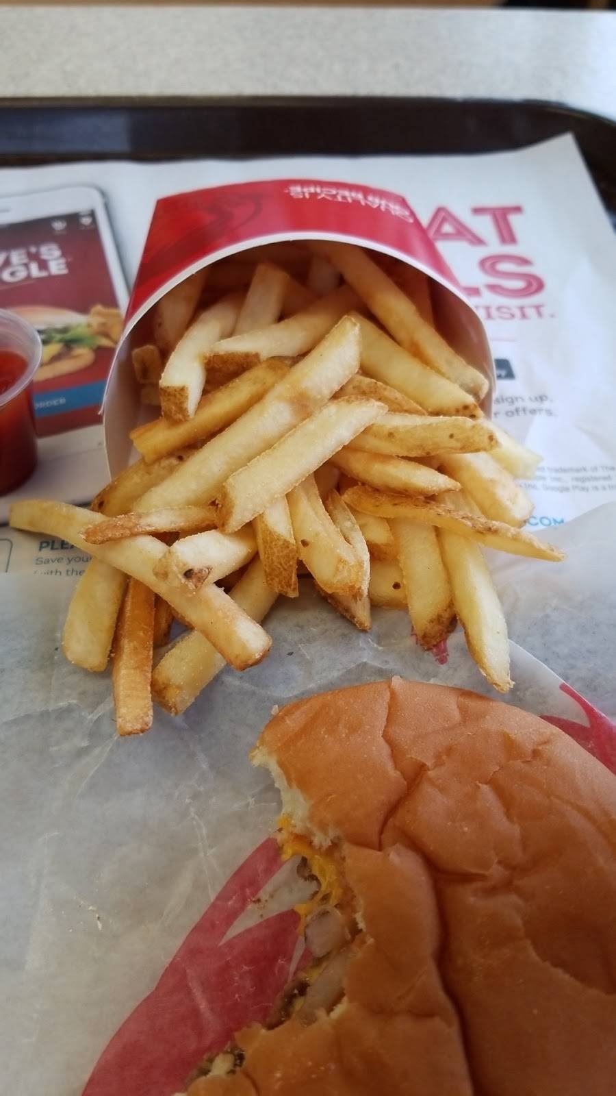 Wendys | restaurant | 12950 Wayzata Blvd, Minnetonka, MN 55305, USA | 9529227007 OR +1 952-922-7007