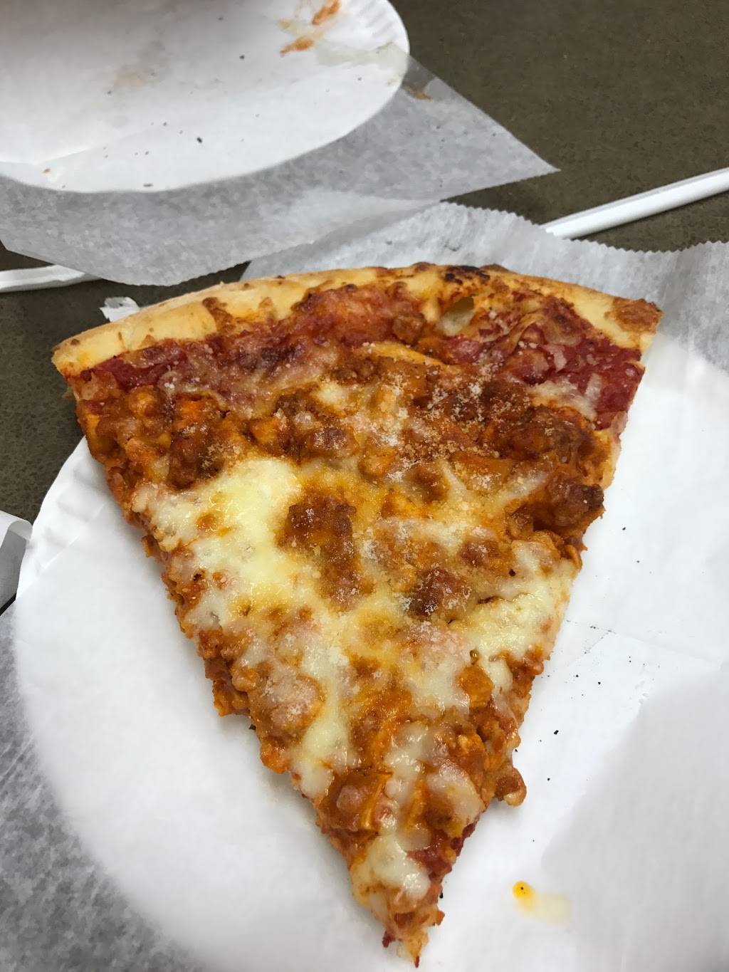 Crosby Pizza | restaurant | 1731 Crosby Ave, Bronx, NY 10461, USA | 7188238980 OR +1 718-823-8980