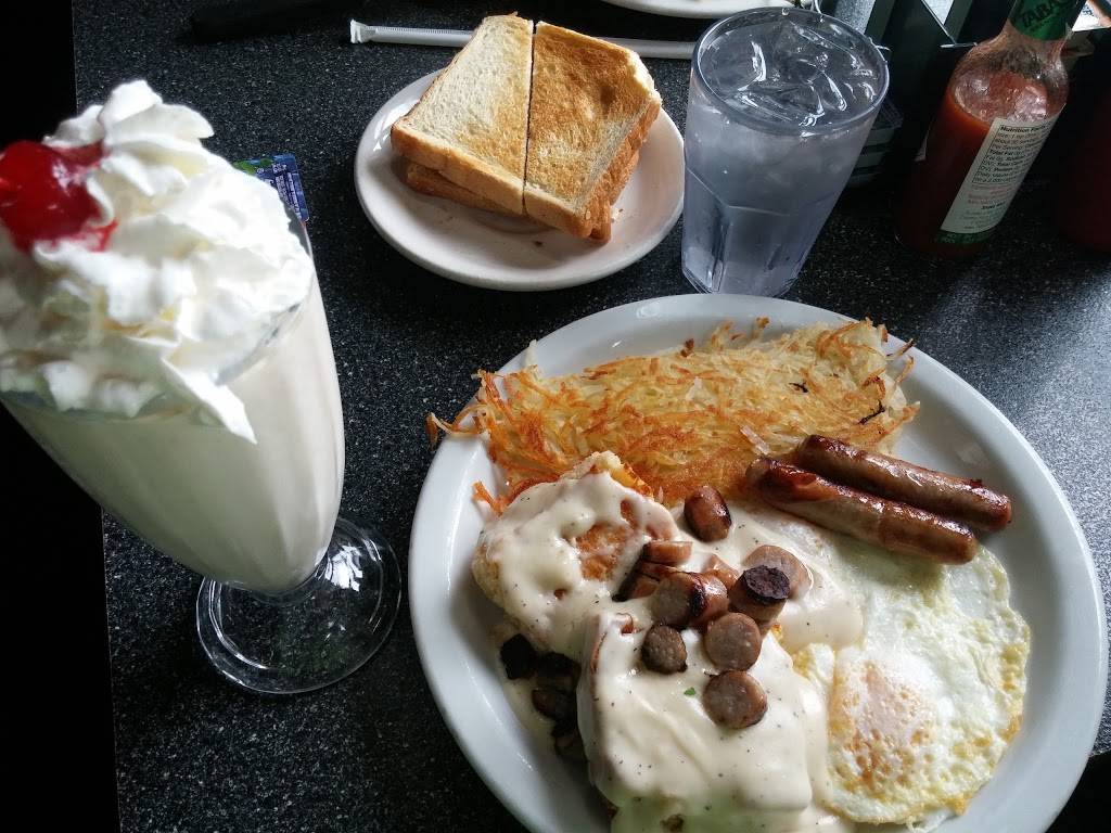 Chubbys Diner | restaurant | 2032 Santa Rosa Ave, Santa Rosa, CA 95407, USA | 7075782003 OR +1 707-578-2003