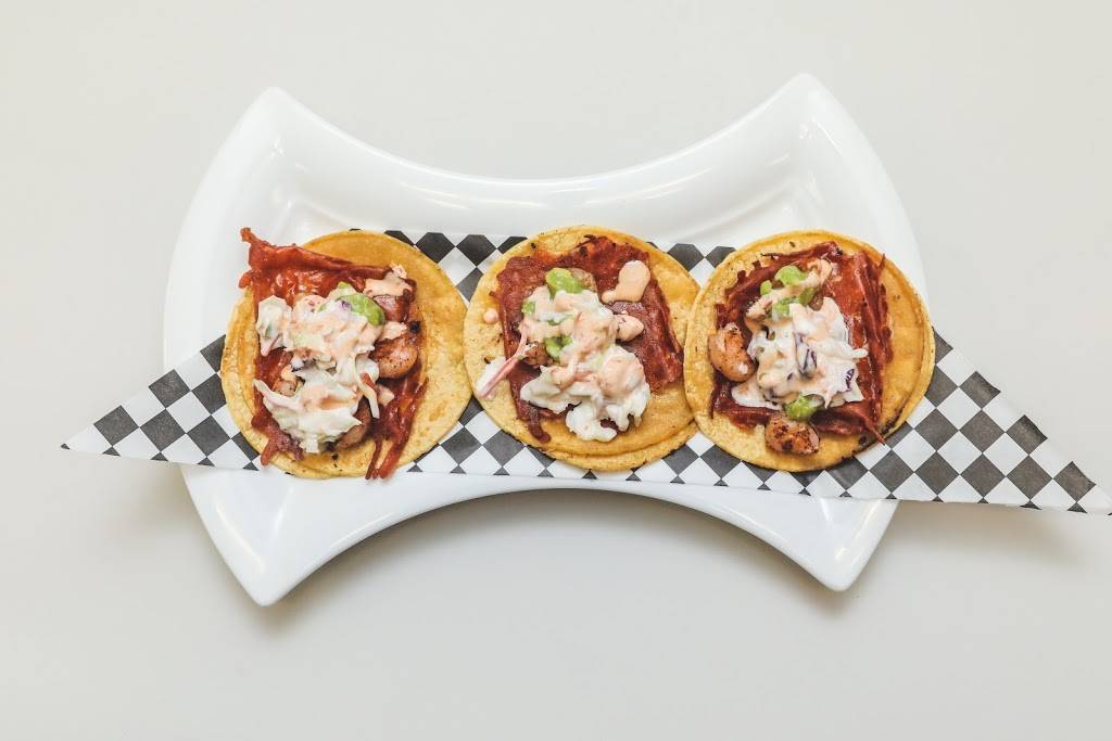 Halftime House of Highlights | restaurant | 7016 Atlantic Ave, Bell, CA 90201, USA | 3237736000 OR +1 323-773-6000