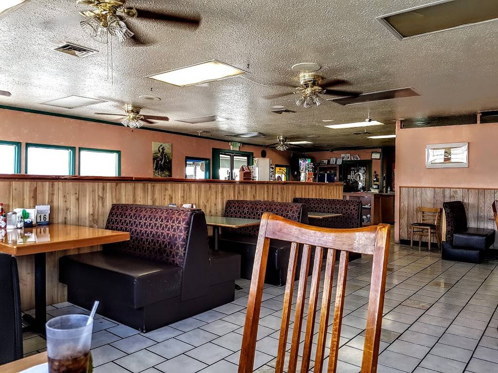 Tonopah Family Restaurant | restaurant | 41101 Indian School Rd, Tonopah, AZ 85354, USA | 6233863895 OR +1 623-386-3895