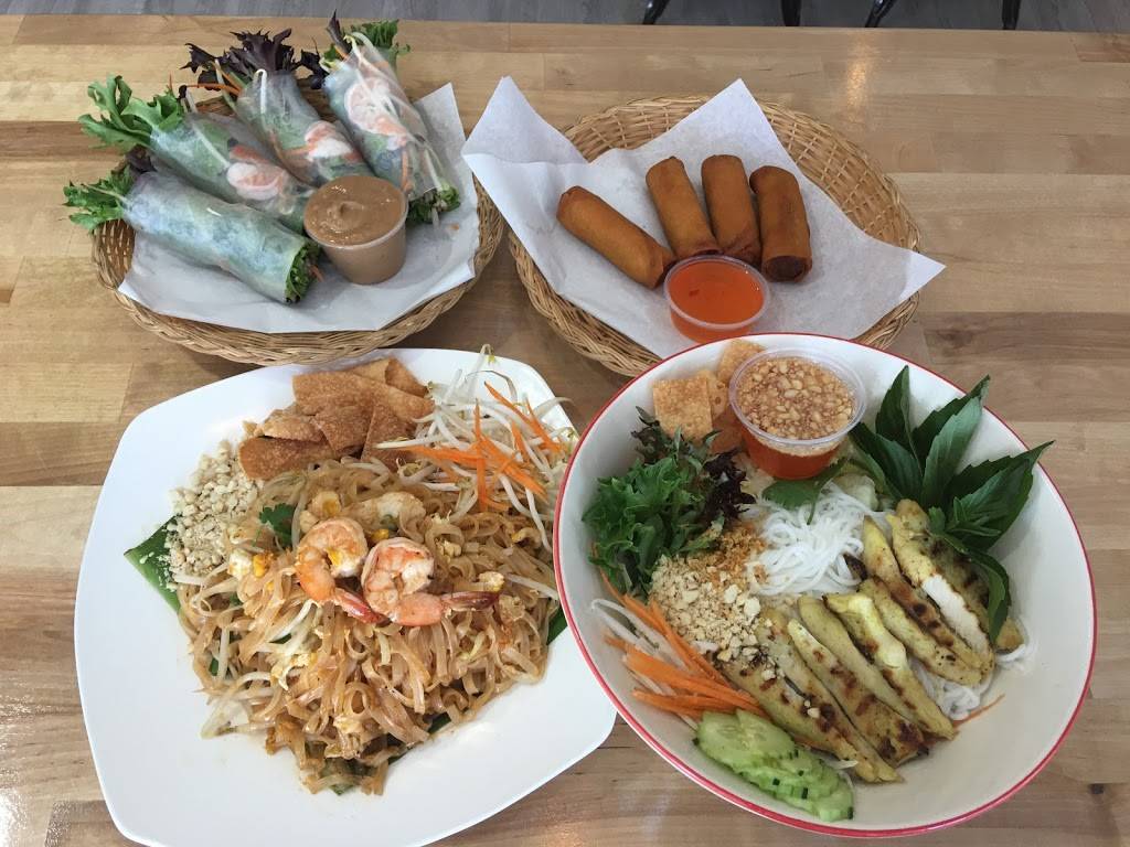 Rice Noodle Thai | meal delivery | 9523 Q St, Omaha, NE 68127, USA | 5313755050 OR +1 531-375-5050