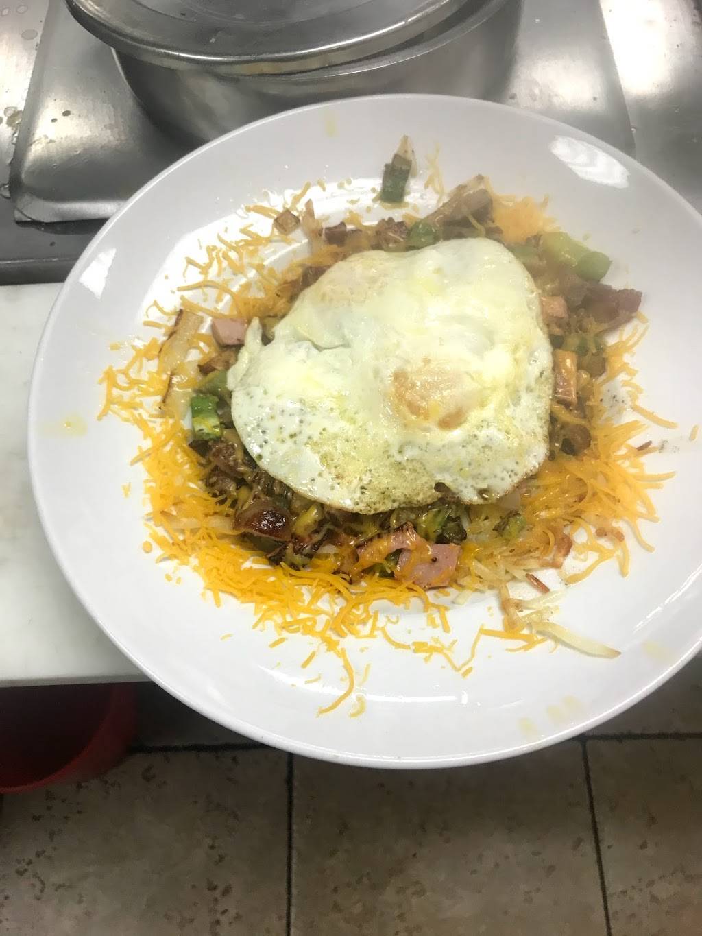 Georgies Diner | restaurant | 3822, 13407 N La Montana Dr, Fountain Hills, AZ 85268, USA | 4805561733 OR +1 480-556-1733