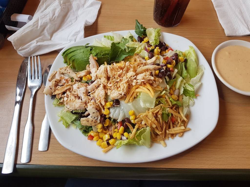 Perkins Restaurant & Bakery | restaurant | 1790 Madison Ave, Mankato, MN 56001, USA | 5073851595 OR +1 507-385-1595