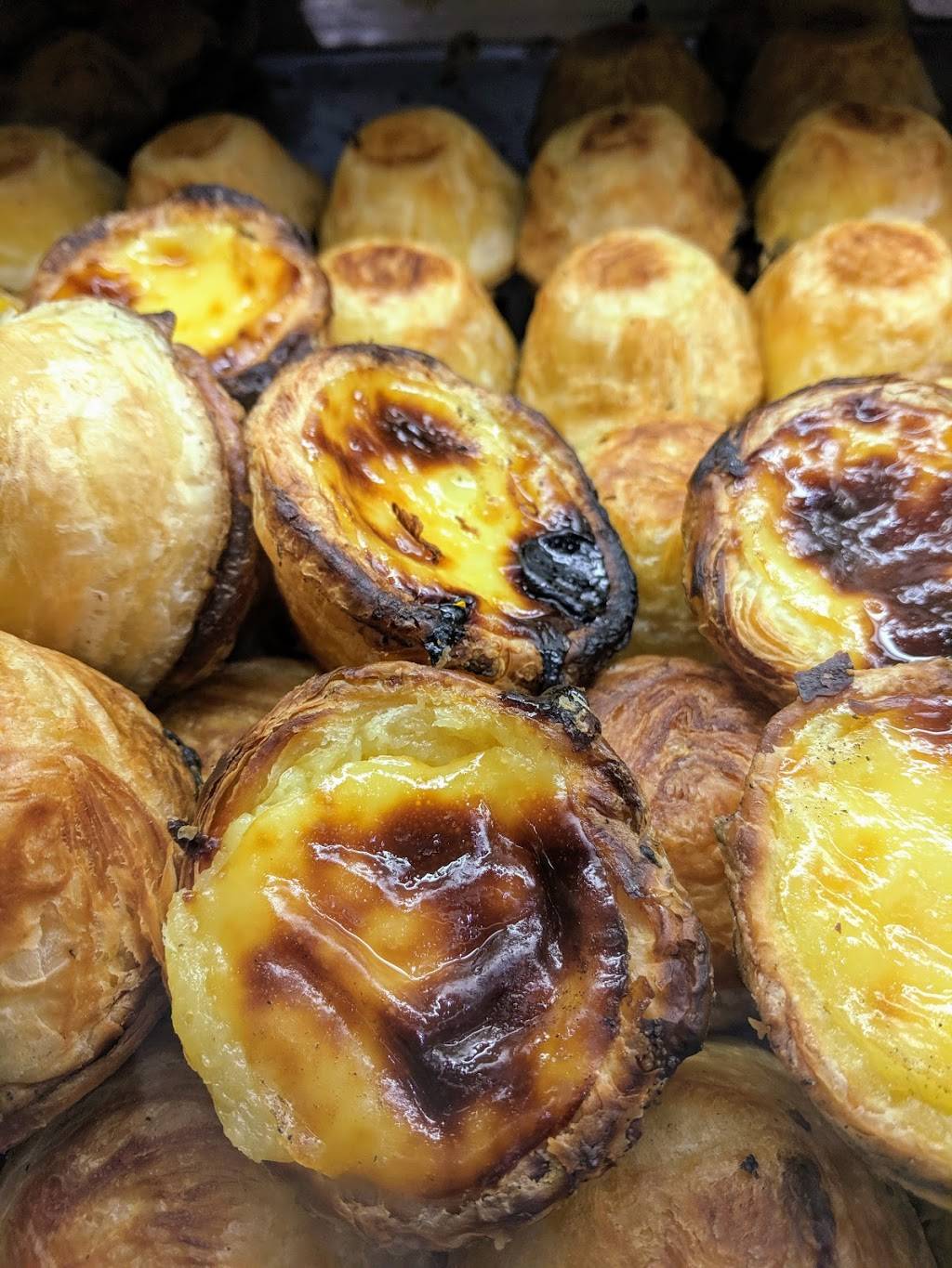Brazil Bakery & Pastry Ltd | restaurant | 1566 Dundas St W, Toronto, ON M6K 1T5, Canada | 4165312888 OR +1 416-531-2888