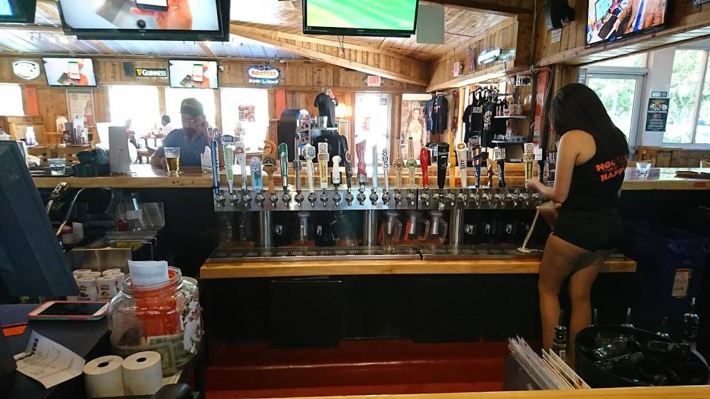 Hooters | restaurant | 725 N Milliken Ave, Ontario, CA 91764, USA | 9099892209 OR +1 909-989-2209