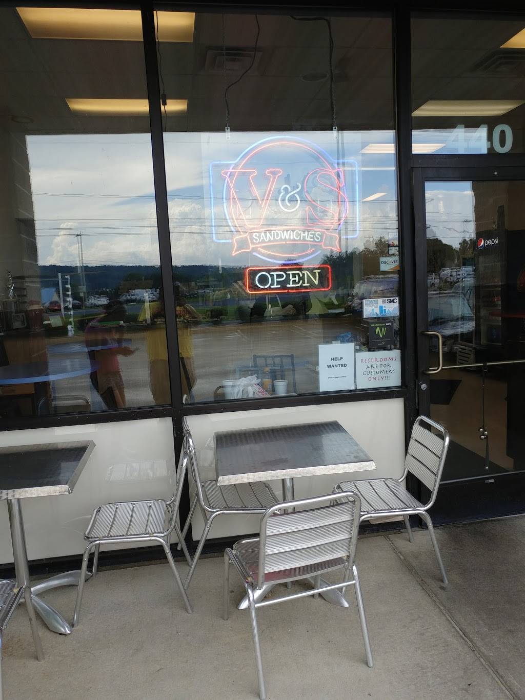 V & S Sandwiches | meal takeaway | 440 N Reading Rd, Ephrata, PA 17522, USA | 7177337500 OR +1 717-733-7500