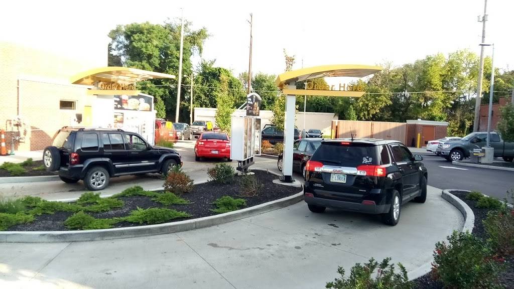 McDonalds | cafe | 595 Broad St, Elyria, OH 44035, USA | 4403230166 OR +1 440-323-0166