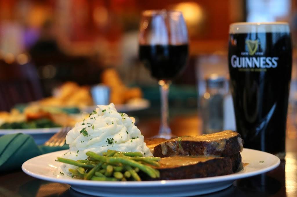 Ashling On the Lough | restaurant | 125 56th St, Kenosha, WI 53140, USA | 2626530500 OR +1 262-653-0500