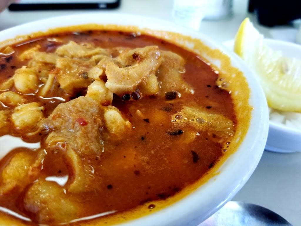 Los Potrillos | restaurant | 2555 Castroville Rd # 101, San Antonio, TX 78237, USA | 2104349449 OR +1 210-434-9449