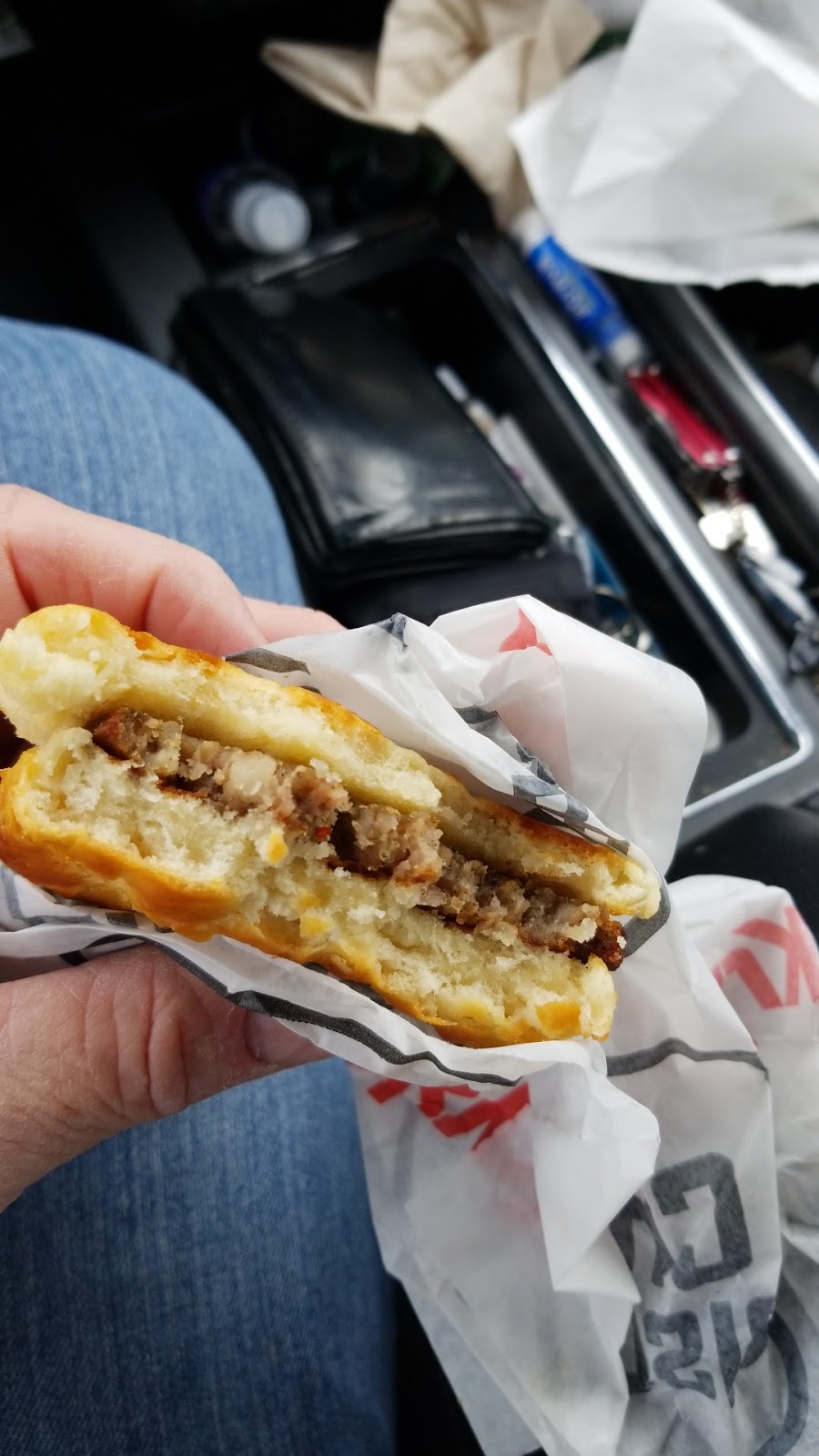 Krystal - Schillinger Rd | restaurant | 475 Schillinger Rd S, Mobile, AL 36695, USA | 2516070371 OR +1 251-607-0371