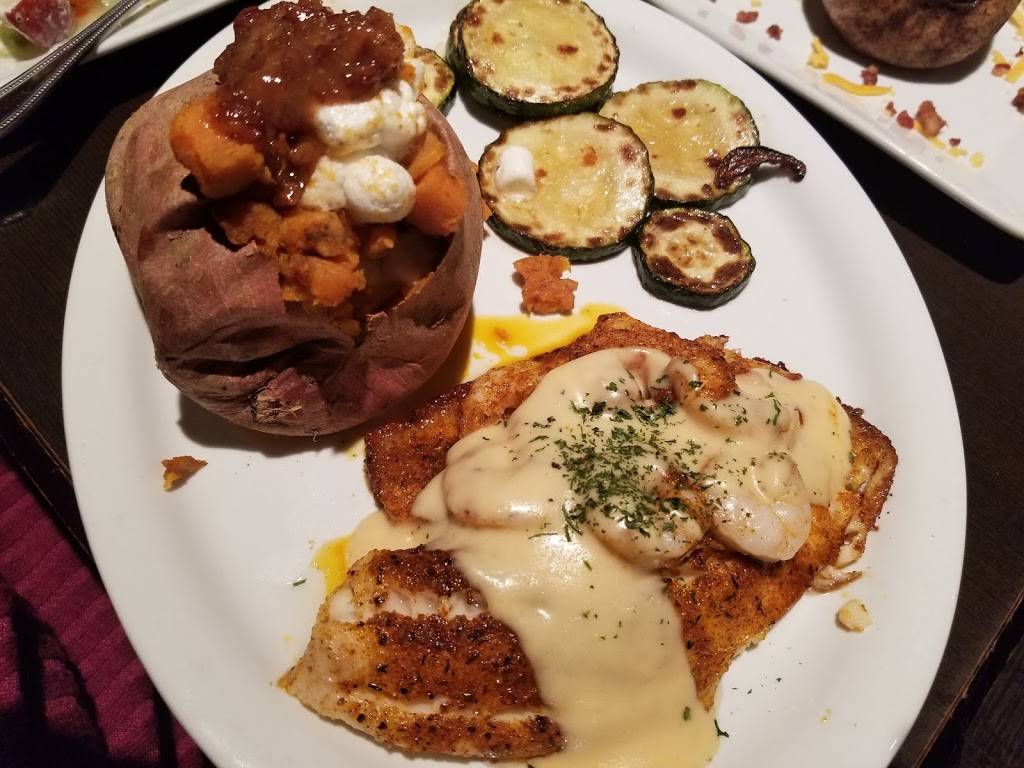 Ruby Tuesday | restaurant | 4900 86th St, Urbandale, IA 50322, USA | 5152784476 OR +1 515-278-4476