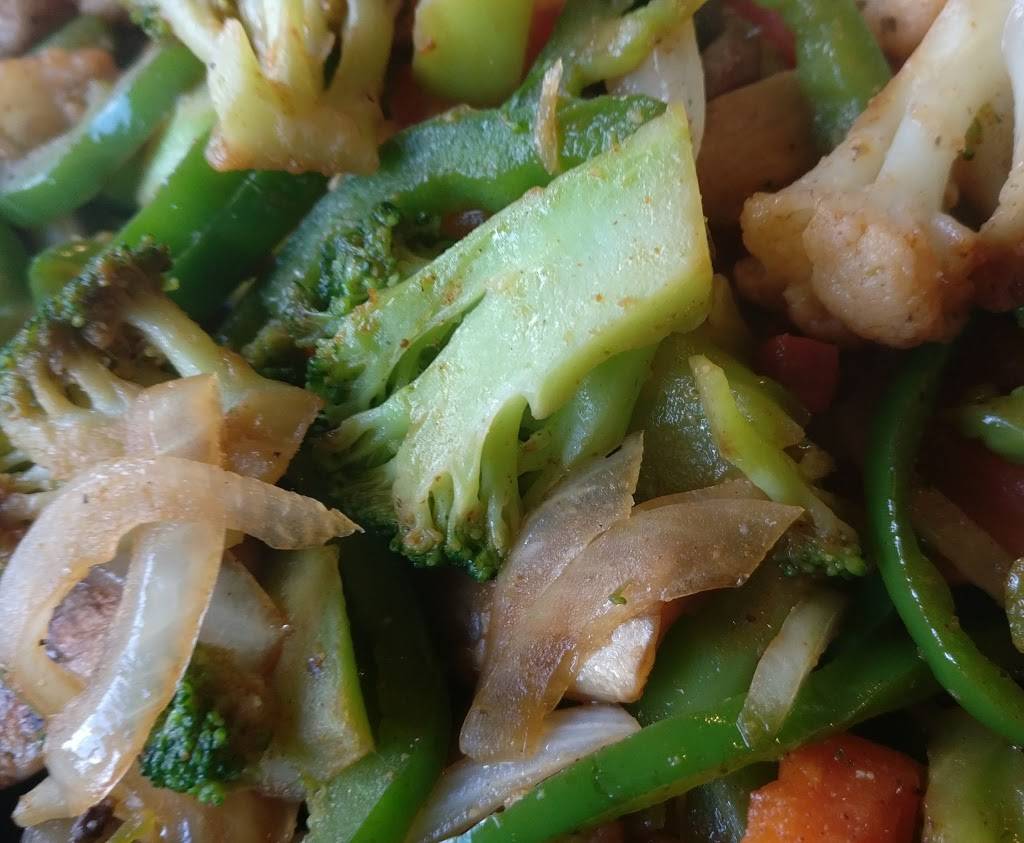 Mi Pueblo Mexican Restaurant | restaurant | 180 Park Plaza Dr, New Albany, MS 38652, USA | 6625383322 OR +1 662-538-3322