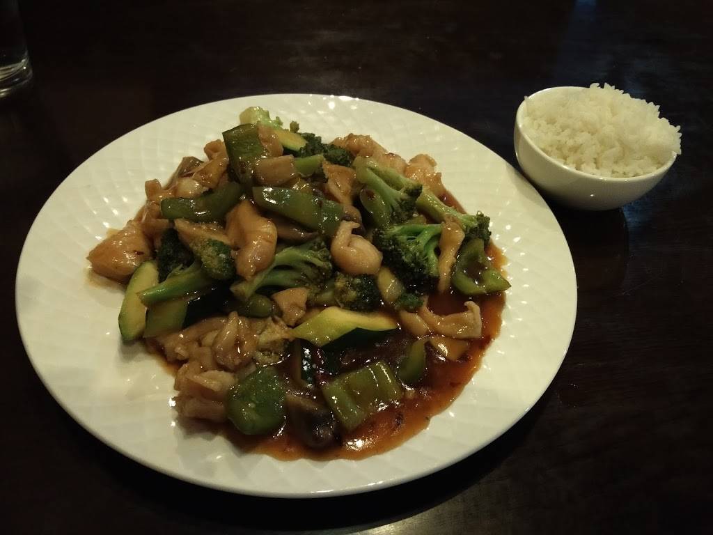 Michi Sushi Cafe | restaurant | 909 Paoli Pike, West Chester, PA 19380, USA | 6104298946 OR +1 610-429-8946