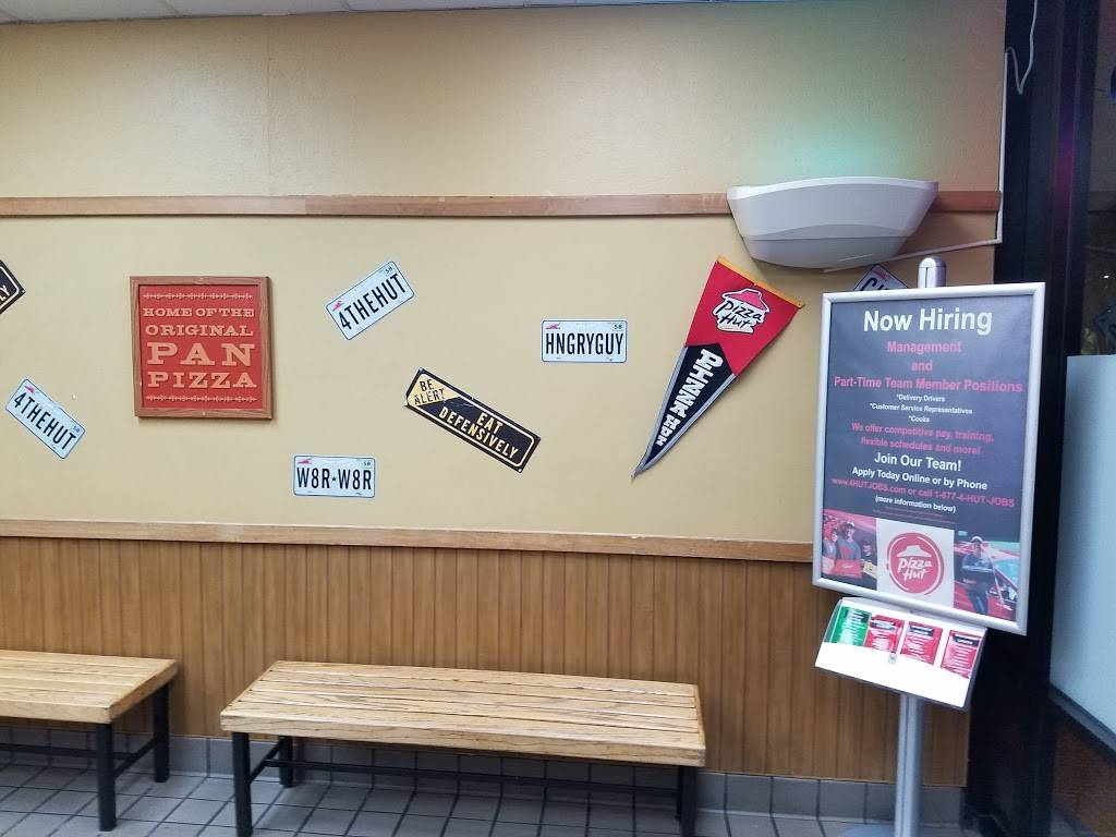 Pizza Hut | restaurant | 1041 Alamo Dr, Vacaville, CA 95687, USA | 7074498555 OR +1 707-449-8555