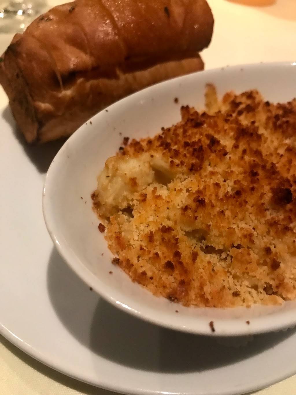 TRIBUTE at The Houstonian | restaurant | 111 N Post Oak Ln, Houston, TX 77024, USA | 7136856713 OR +1 713-685-6713