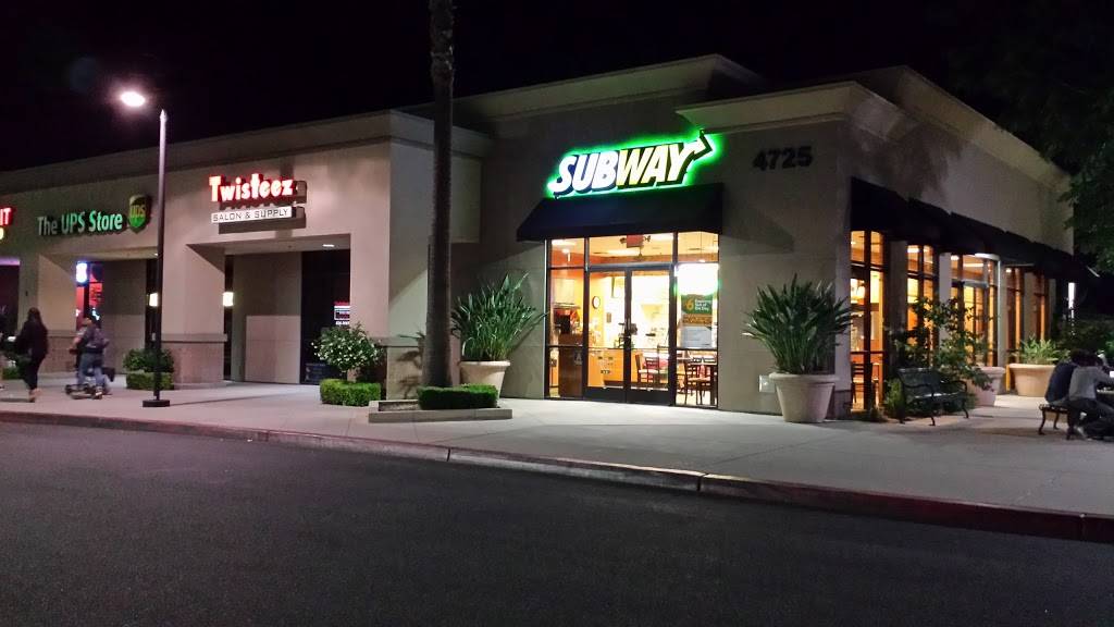 Subway | restaurant | 4725 Panama Ln, Bakersfield, CA 93313, USA | 6618325917 OR +1 661-832-5917