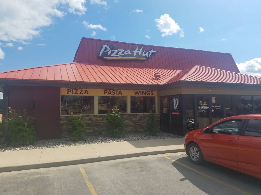 Pizza Hut | meal takeaway | 2104 Neva Rd, Antigo, WI 54409, USA | 7156237671 OR +1 715-623-7671