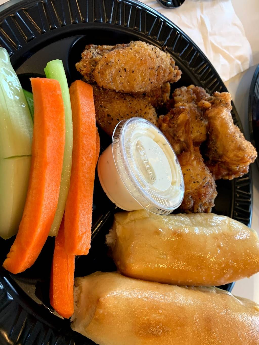 Epic Wings N Things | restaurant | 2315 Otay Lakes Rd, Chula Vista, CA 91915, USA | 6192163000 OR +1 619-216-3000