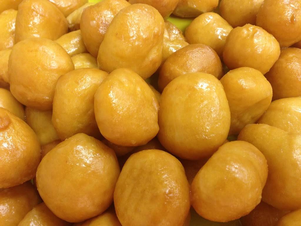 Rickey Meches Donut King | restaurant | 2025 W Pinhook Rd, Lafayette, LA 70508, USA | 3374841000 OR +1 337-484-1000