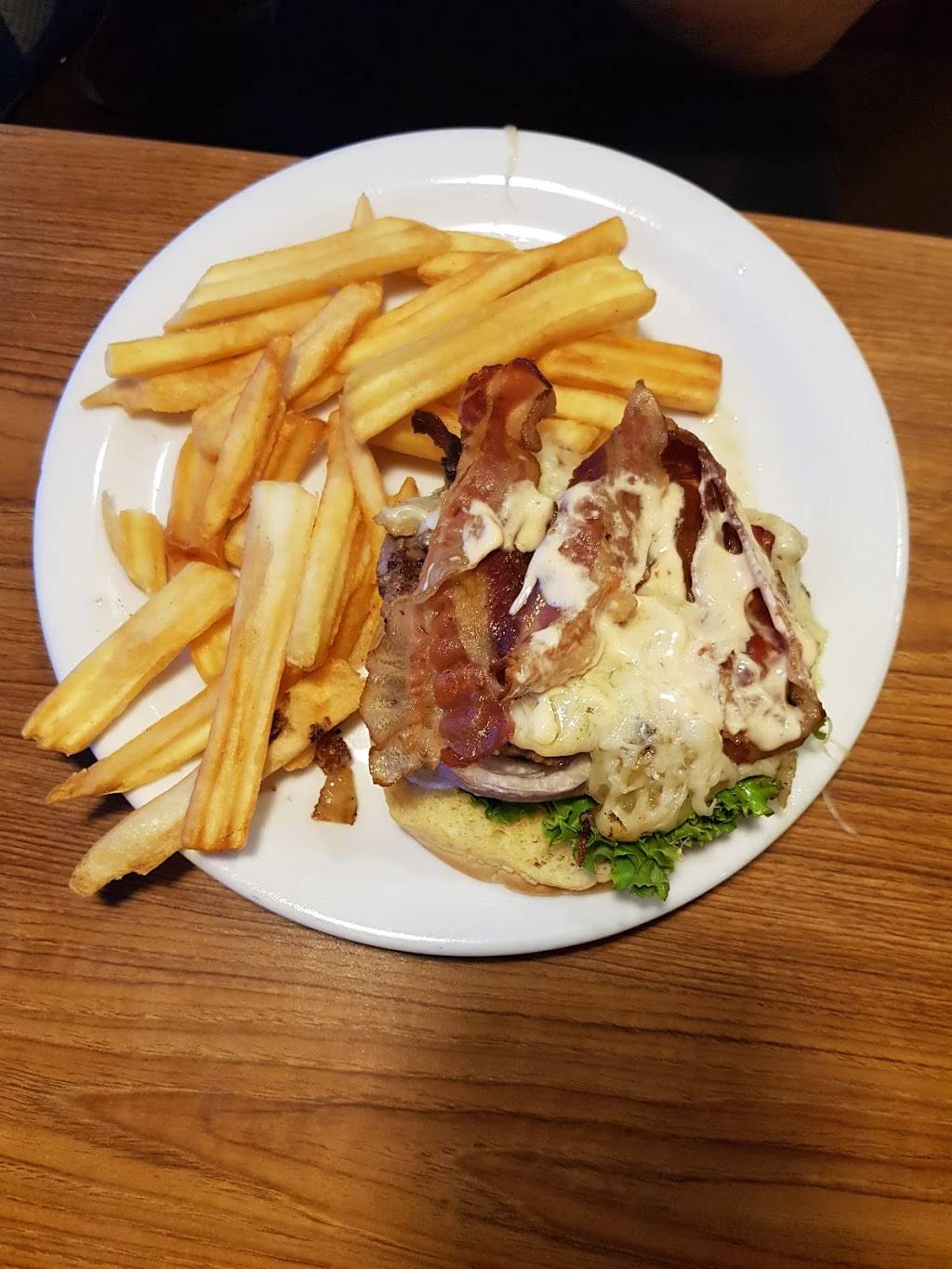 Dennys | restaurant | 25 Town Center Blvd, Clermont, FL 34711, USA | 3522435190 OR +1 352-243-5190