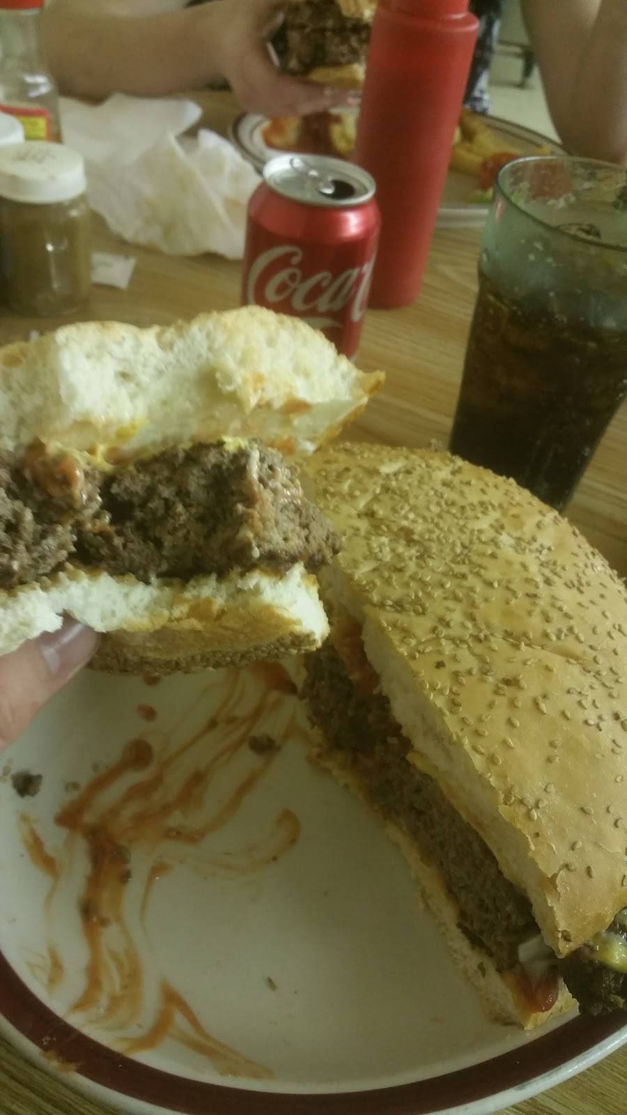 Koras Place | restaurant | 1621 US-43, Demopolis, AL 36732, USA | 3342894911 OR +1 334-289-4911