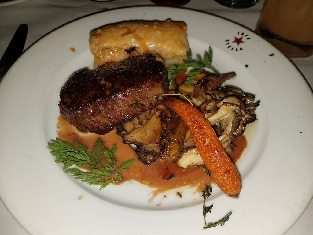 Cafe Stella | restaurant | 3932 Sunset Blvd, Los Angeles, CA 90029, USA | 3236660265 OR +1 323-666-0265