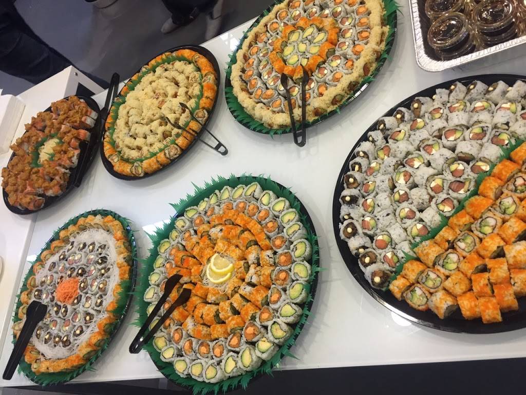 Seadog Sushi Bar | restaurant | 3344, 1500 W Division St, Chicago, IL 60642, USA | 7732358100 OR +1 773-235-8100