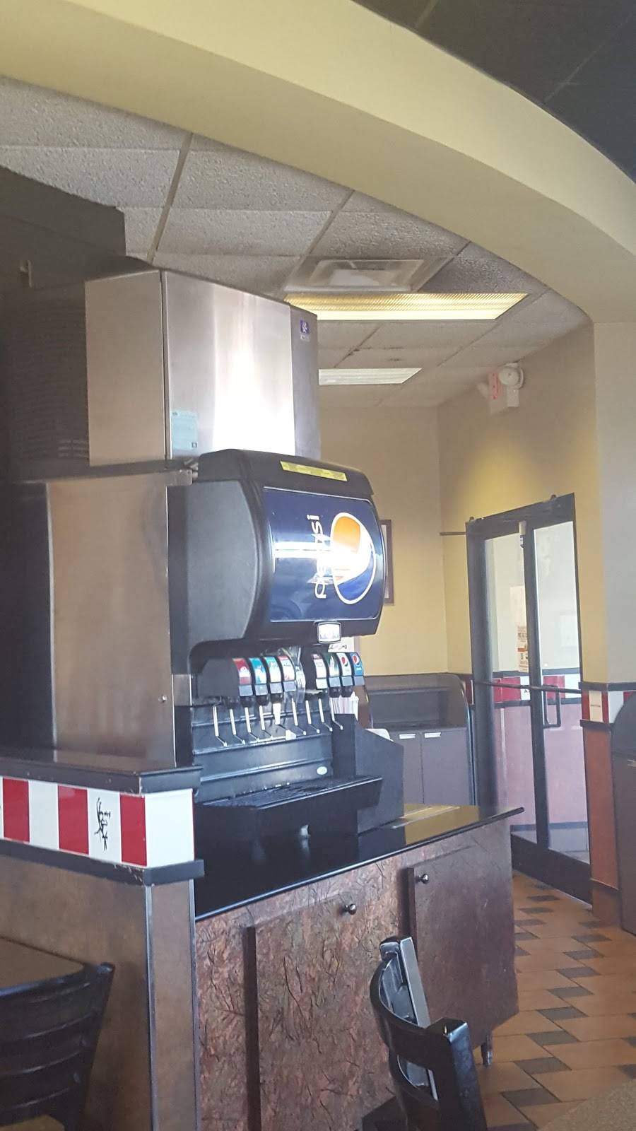 KFC | restaurant | 107 Cloverleaf Dr, Emporia, VA 23847, USA | 4346343122 OR +1 434-634-3122