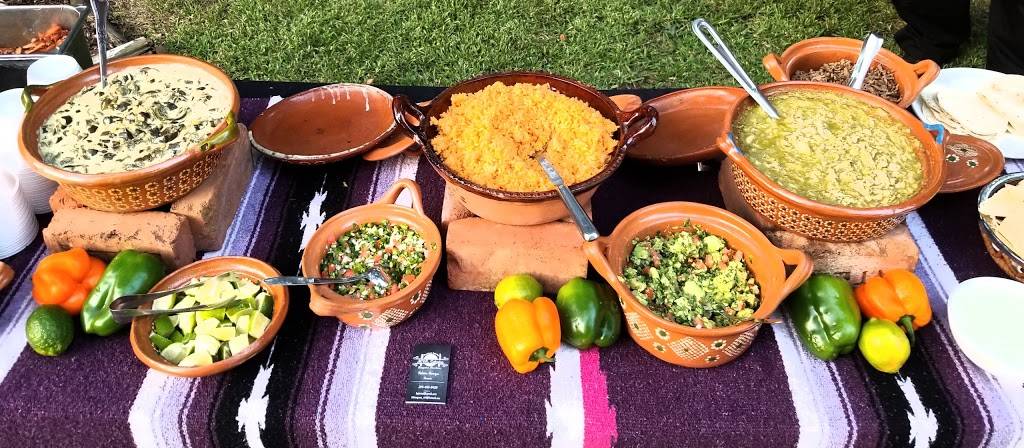 Monclovas Catering |  | 1075 Stadium Dr, Grand Prairie, TX 75050, USA | 2144125428 OR +1 214-412-5428