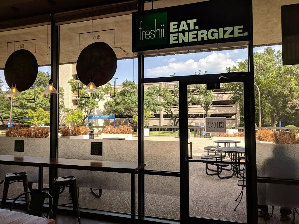 Freshii | restaurant | 3600 Gaston Ave #107, Dallas, TX 75246, USA | 2142382300 OR +1 214-238-2300