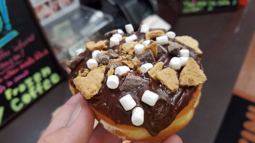 Dunkin | bakery | 474 Boston Post Rd, North Windham, CT 06256, USA | 8604237892 OR +1 860-423-7892