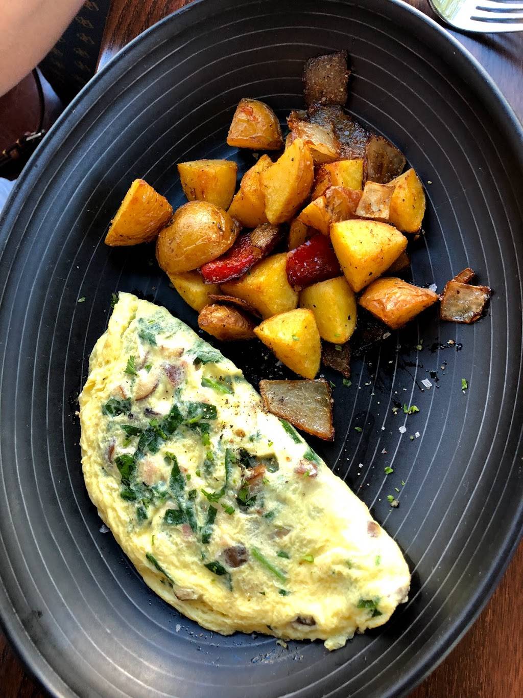 Cork & Pig Tavern | restaurant | 5224 N OConnor Blvd, Irving, TX 75039, USA | 9723647412 OR +1 972-364-7412