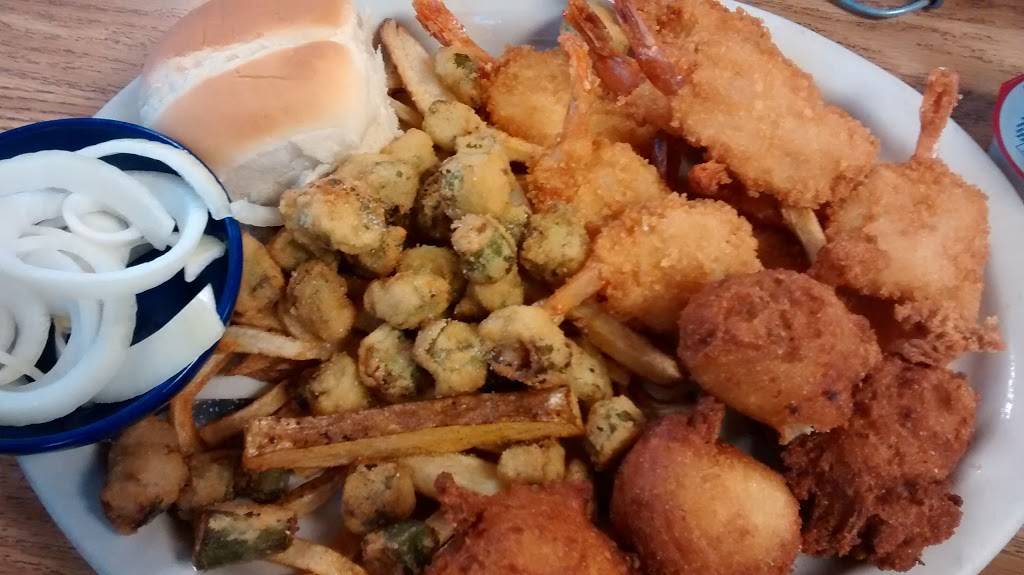 American Burger Center | restaurant | 755 AR-69 BUS, Melbourne, AR 72556, USA | 8703684338 OR +1 870-368-4338