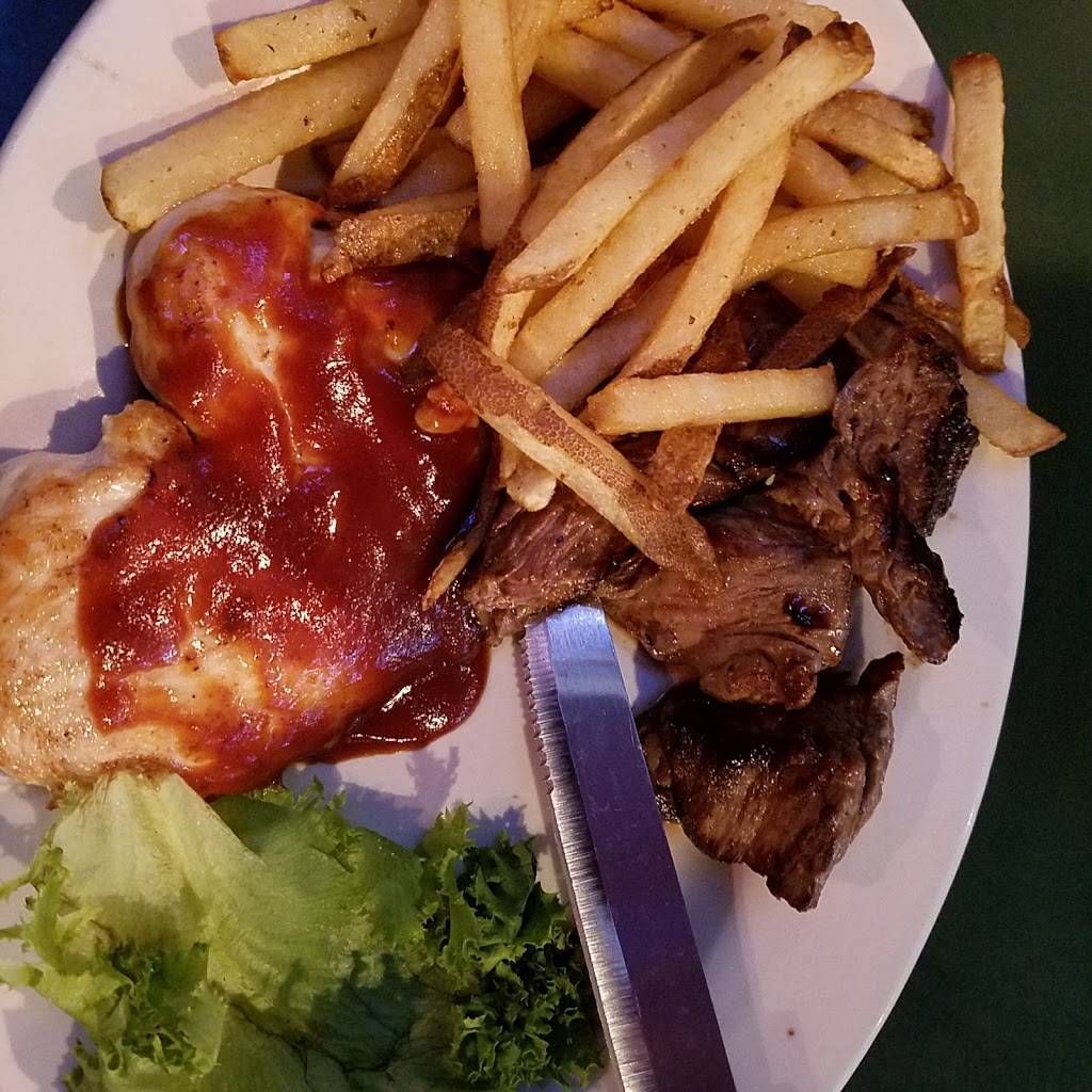 TKO Sheas Sports Cafe | restaurant | 932 Hingham St, Rockland, MA 02370, USA | 7818718574 OR +1 781-871-8574