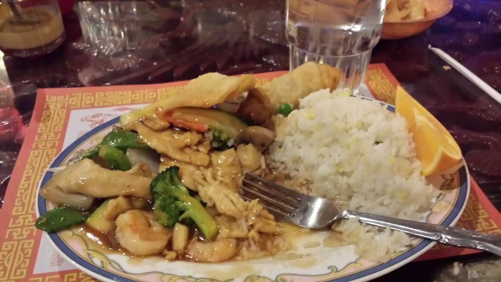 Shangri La Chinese Gourmet | restaurant | 3893, 4248 Buena Vista Rd # C, Columbus, GA 31907, USA | 7065687554 OR +1 706-568-7554