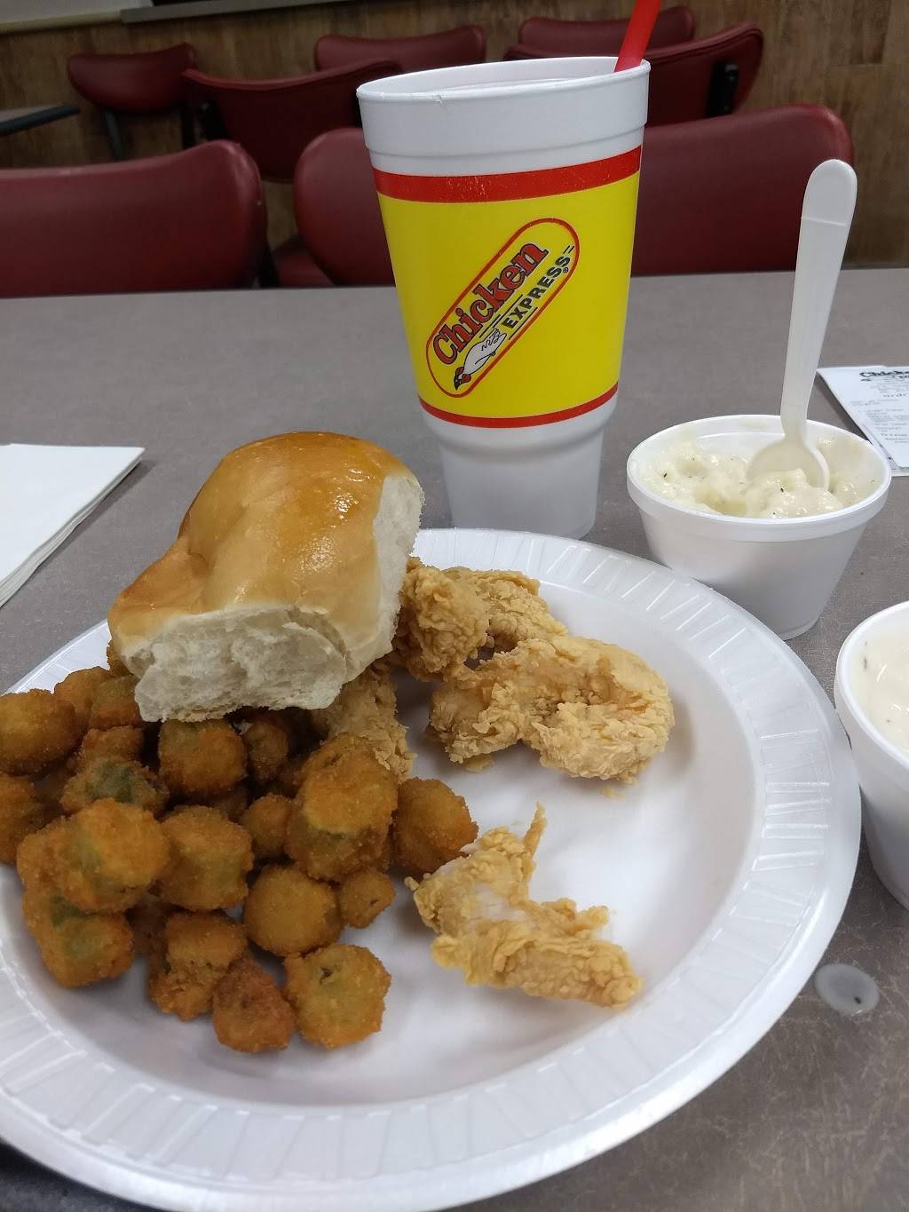 Chicken Express | restaurant | 513 N Industrial Blvd, Bedford, TX 76021, USA | 8175719955 OR +1 817-571-9955