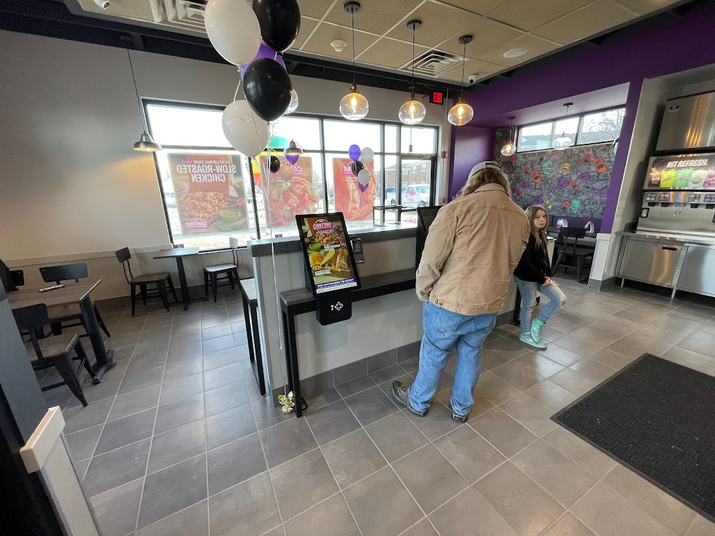 Taco Bell | restaurant | 720 E Main St, Genoa, IL 60135, USA | 8157663443 OR +1 815-766-3443