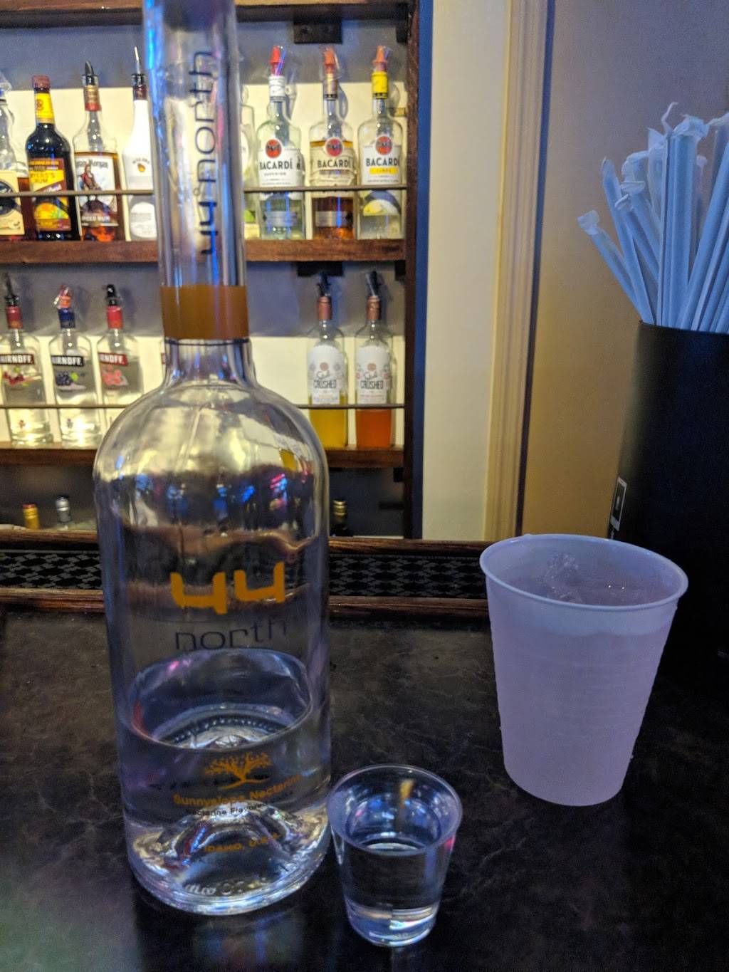 Thirsty Oyster | restaurant | 1 S Atlantic Ave, Cocoa Beach, FL 32931, USA | 3216133048 OR +1 321-613-3048