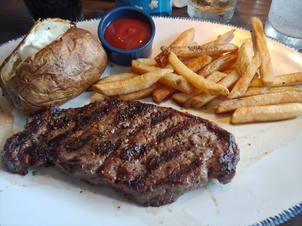 Red Lobster | restaurant | 2625 W Memorial Rd, Oklahoma City, OK 73134, USA | 4057551390 OR +1 405-755-1390