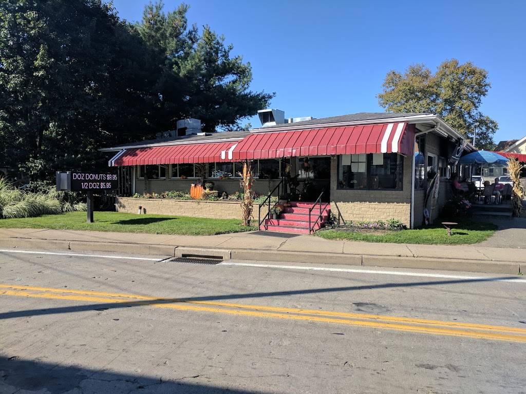 The Diner | restaurant | 105 Clinton Ave, Oakdale, PA 15071, USA | 7246939099 OR +1 724-693-9099